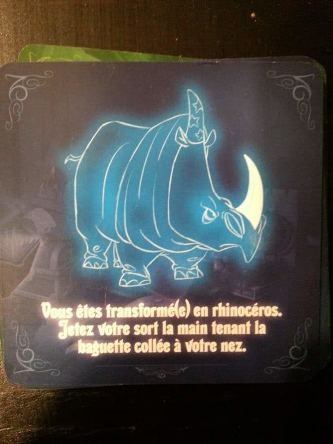 Gioco Da Tavolo Pegasus Spiele Abra Kazam 51225G - Gioco Di Magia Per Feste Con Bacchetta, 3-8 Giocatori